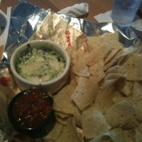 Photo taken at Applebee&amp;#39;s Neighborhood Grill &amp;amp; Bar by Ron W. on 6/18/2012