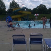 Photo taken at Garfield Park Aquatic Center by Nicci T. on 6/3/2012