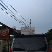 Review Nasi Uduk Lapangan Tenis