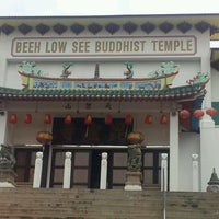 Photo taken at Bee Low See Buddhist Temple by KS on 4/9/2012