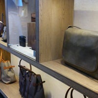 土屋鞄製造所 Luggage Store In 鎌倉