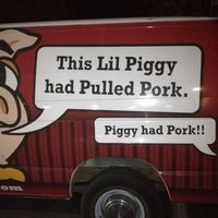 Foto tirada no(a) Piggy&amp;#39;s BBQ por Todd L. em 2/11/2012