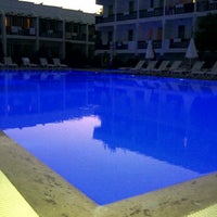 Das Foto wurde bei Moonstar Hotel von ibrahim s. am 6/16/2012 aufgenommen