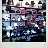 4/13/2012にLauren G.がGoorin Bros. Hat Shop - French Quarterで撮った写真