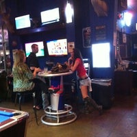 2/29/2012 tarihinde Johnny T.ziyaretçi tarafından Stars Sports Bar &amp;amp; Grill'de çekilen fotoğraf
