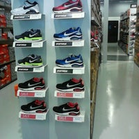 nike outlet 87th cottage grove