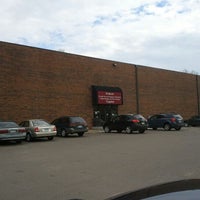Das Foto wurde bei Midwest Supplies von Joe 🐘 L. am 3/11/2012 aufgenommen