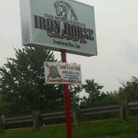 Снимок сделан в &amp;quot;The World Famous&amp;quot; Iron Horse Saloon пользователем Yoav H. 9/7/2012
