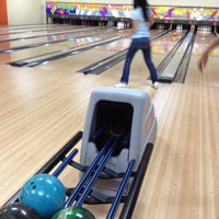 Photo taken at Singapore Swimming Club Bowling Centre by Yanlin T. on 4/1/2012