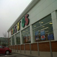 Photo taken at Toys&amp;quot;R&amp;quot;Us by Sandra L. on 3/13/2012