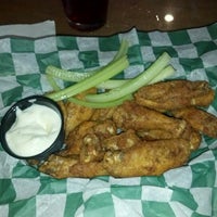 Photo taken at Beef &amp;#39;O&amp;#39; Brady&amp;#39;s by Mike S. on 6/5/2012