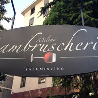 5/7/2012 tarihinde Giorgio G.ziyaretçi tarafından Bruschetteria Grill&amp;amp;BBQ'de çekilen fotoğraf