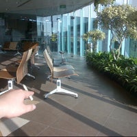 Photo taken at Smoking area C16  by Lin Z. on 2/11/2012
