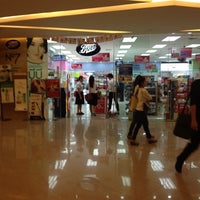 Photo taken at Boots by Hongsri N. on 2/29/2012