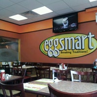 7/7/2012 tarihinde Katrina P.ziyaretçi tarafından Eggsmart'de çekilen fotoğraf