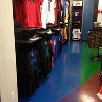 Foot Locker - Shoe Store in City Of Industry
