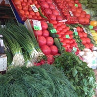 Photo taken at Матвеевский рынок by Дмитрий Б. on 7/29/2012
