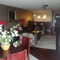 Photo taken at Courtyard by Marriott Sioux Falls by Rob D. on 4/16/2012