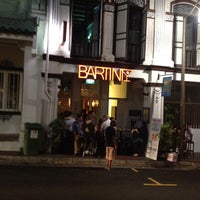 รูปภาพถ่ายที่ Bartini โดย John Raul II J. เมื่อ 5/25/2012