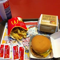 Photo taken at McDonald&amp;#39;s by Guilherme B. on 7/18/2012