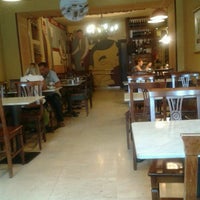 รูปภาพถ่ายที่ Luquin Forn Cafeteria โดย Elisabet V. เมื่อ 8/30/2012