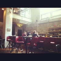 4/23/2012にSonja J.がChannel Cafeで撮った写真