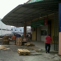 Mercu Cita Manufacturing Sdn Bhd Grocery Store