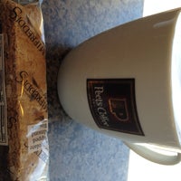 Photo taken at Peet&amp;#39;s Coffee &amp;amp; Tea by Sheila V. on 5/26/2012
