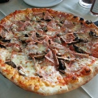 Photo taken at Casa Roma Ristorante Pizzeria by Therene T. on 6/15/2012