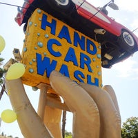 Foto diambil di Studio City Hand Car Wash oleh Nick Y. pada 8/31/2012