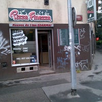 Photo taken at Pizza Finezza by Jan H. on 6/19/2012