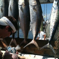 4/2/2012 tarihinde Cathy L.ziyaretçi tarafından Destin Charter Fishing Service'de çekilen fotoğraf