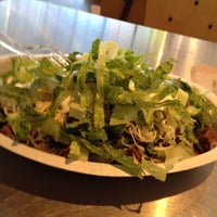 Photo taken at Chipotle Mexican Grill by Fleet N. on 9/10/2012