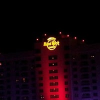2/5/2012 tarihinde Danielle O.ziyaretçi tarafından Seminole Hard Rock Hotel &amp;amp; Casino'de çekilen fotoğraf