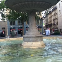 Photo taken at Fontaine de la Place Pigalle by Tiana R. on 5/27/2012
