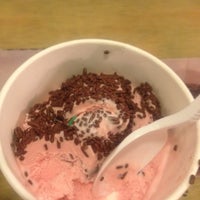 Photo taken at Eulinda&amp;#39;s Ice Cream by Mary C. on 7/24/2012