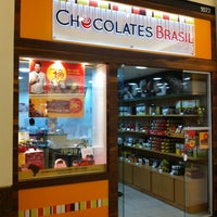 Photo taken at Chocolates Brasil Cacau by Eduardo C. on 6/18/2012
