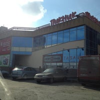 Photo taken at Яблоко by Василий Р. on 3/14/2012