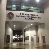 Tunku Tun Aminah Library (UTHM Library) - Universiti Tun ...