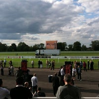 Photo taken at Royal Windsor Racecourse by Dawn on 6/18/2012