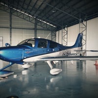 Photo taken at Hangar 4426 by Slender Shop S. on 5/22/2012