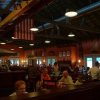 รูปภาพถ่ายที่ Watermark Restaurant โดย David B. เมื่อ 7/7/2012