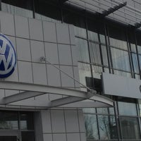 Photo taken at Volkswagen Genser Липецк by Evgenia K. on 4/24/2012