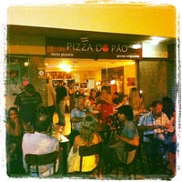 3/10/2012 tarihinde Viviane B.ziyaretçi tarafından Pizza do Pão'de çekilen fotoğraf
