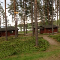 รูปภาพถ่ายที่ Ruokkeen Lomakylä โดย Сергей Б. เมื่อ 6/10/2012