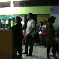 Photo taken at Kantor Kecamatan Bekasi Barat by Bimo A. on 3/13/2012