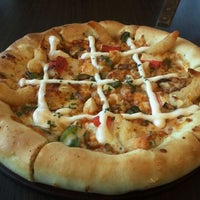 Photo taken at Pizza Hut by Vivi D. on 3/8/2012