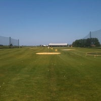 Foto tomada en Golfbaan Dirkshorn  por Ronald S. el 5/27/2012