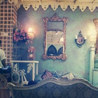 Photo taken at Shakespeare and Co. شكسبير أند كو by Shamsa A. on 9/8/2012