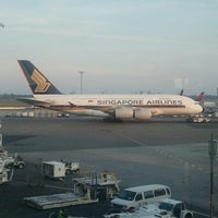 Photo taken at Singapore Airlines Flight SQ 25 by Leland S. on 8/24/2012